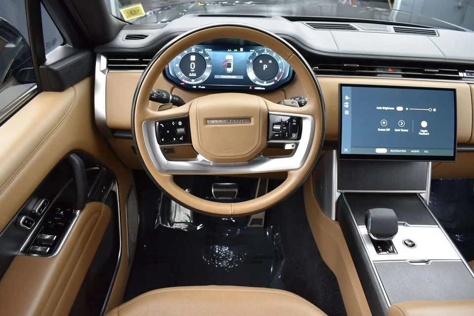 2024 Land Rover Range Rover L460 - Image 10 of 17