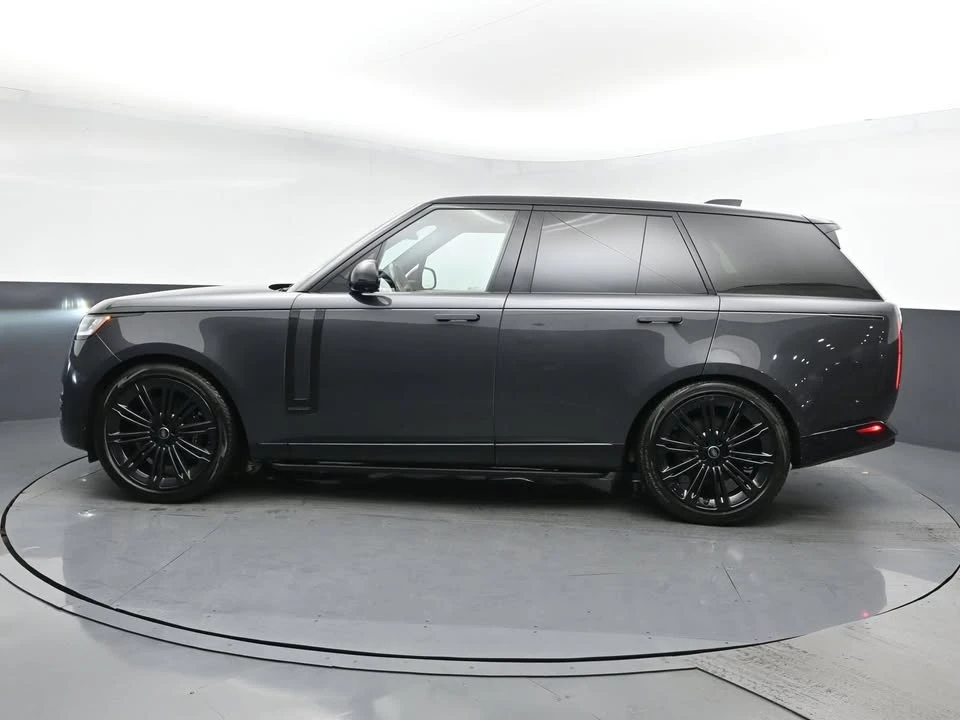 2024 Land Rover Range Rover L460 - Image 4 of 17