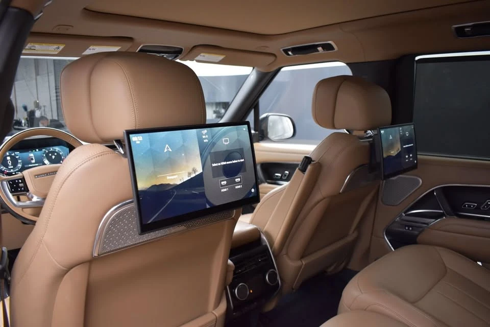 2024 Land Rover Range Rover L460 - Image 7 of 17