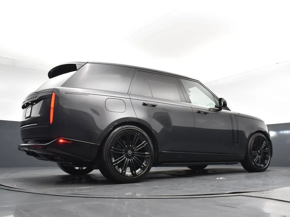 2024 Land Rover Range Rover L460 - Image 9 of 20