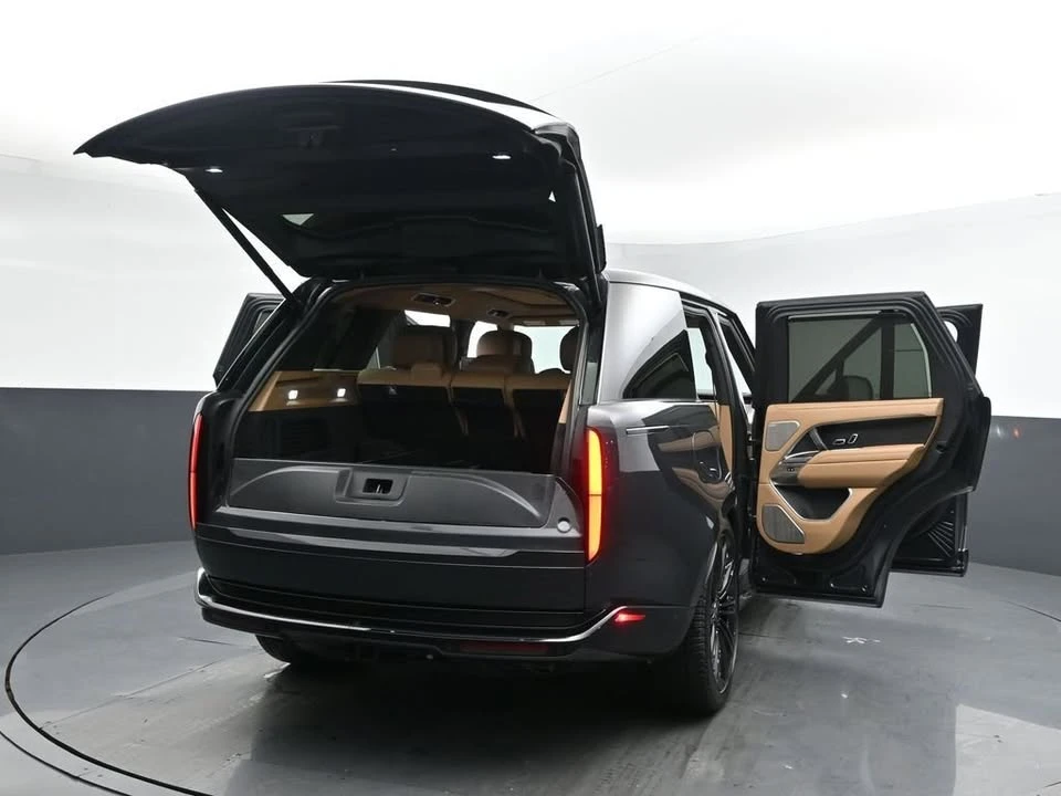 2024 Land Rover Range Rover L460 - Image 6 of 20