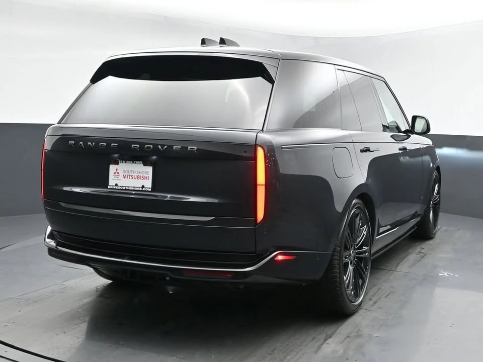 2024 Land Rover Range Rover L460 - Image 3 of 20