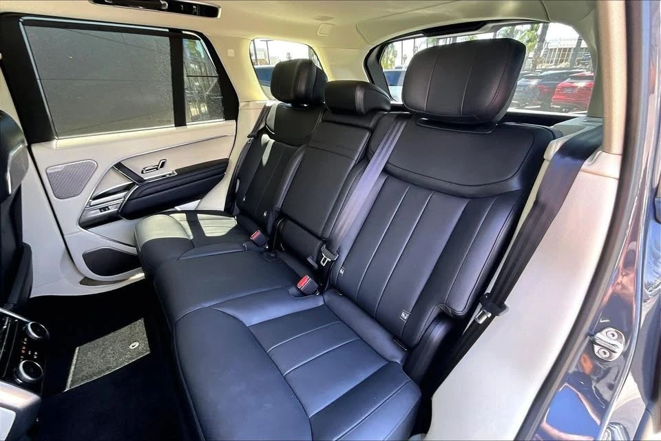 2024 Land Rover Range Rover L460 - Image 12 of 12