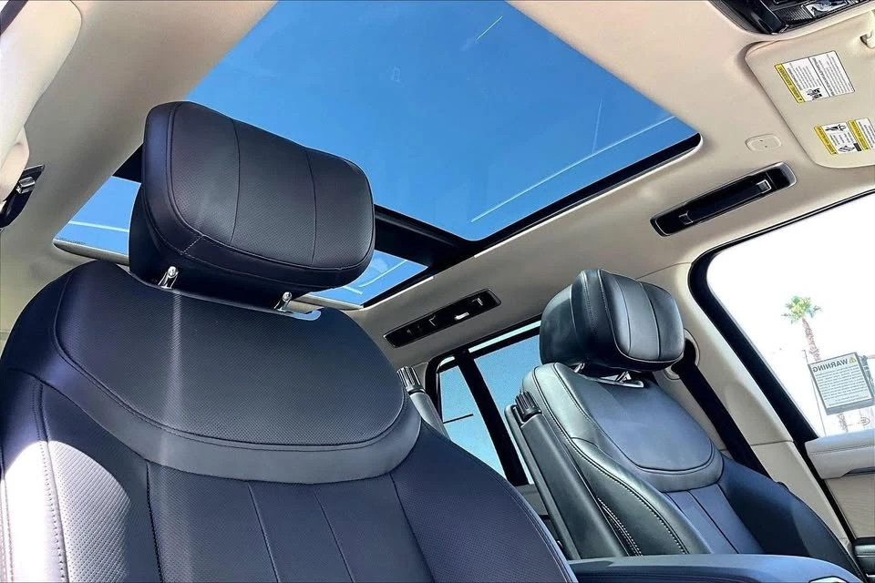 2024 Land Rover Range Rover L460 - Image 10 of 12
