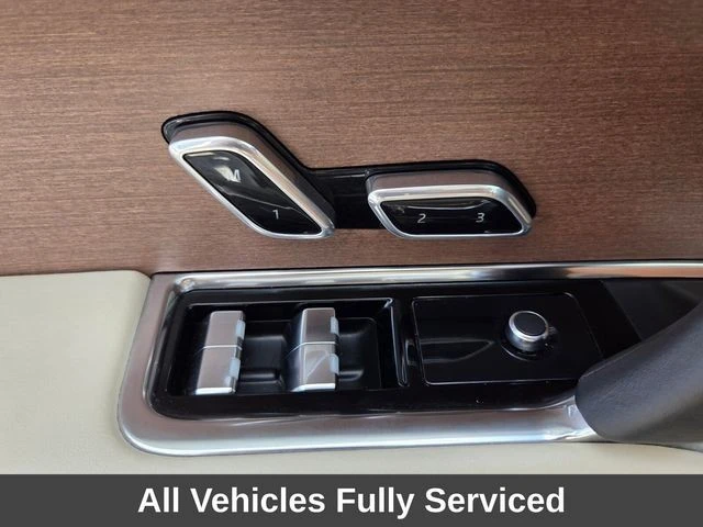 2024 Land Rover Range Rover L460 - Image 18 of 21