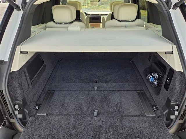 2024 Land Rover Range Rover L460 - Image 13 of 21