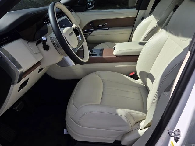 2024 Land Rover Range Rover L460 - Image 9 of 21