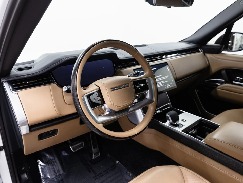 2024 Land Rover Range Rover L460 - Image 8 of 21