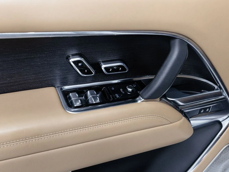2024 Land Rover Range Rover L460 - Image 6 of 21