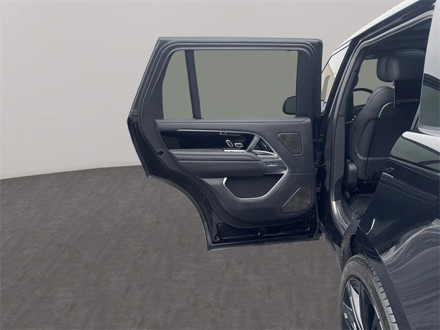 2024 Land Rover Range Rover L460 - Image 13 of 21