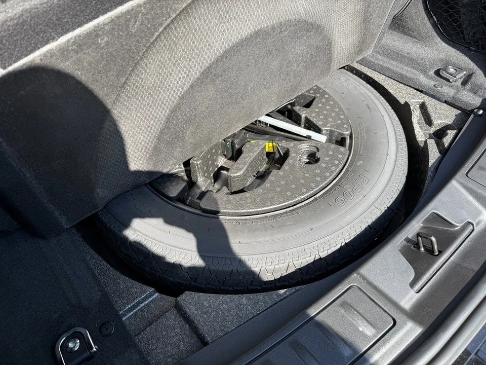 2024 Land Rover Range Rover L460 - Image 21 of 21