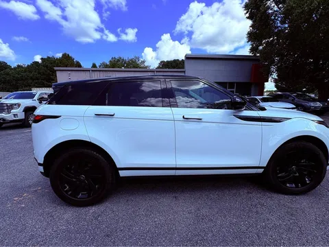 2024 Land Rover Range Rover Evoque 2nd Gen - Image 4 of 12