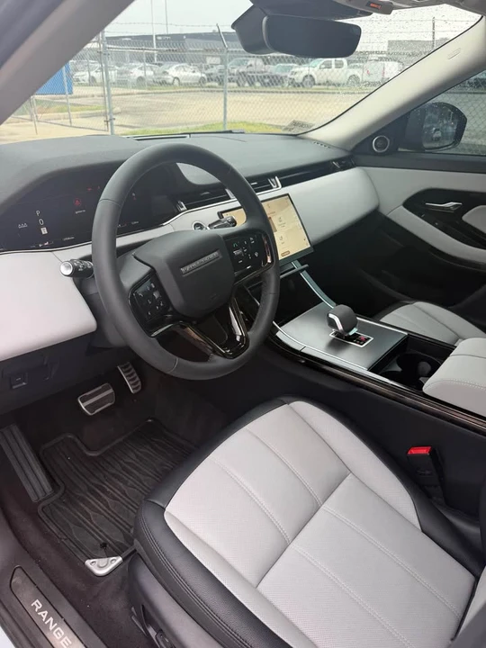 2024 Land Rover Range Rover Evoque 2nd Gen - Image 12 of 14