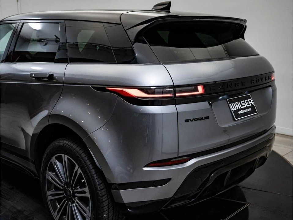 2024 Land Rover Range Rover Evoque 2nd Gen - Image 18 of 20