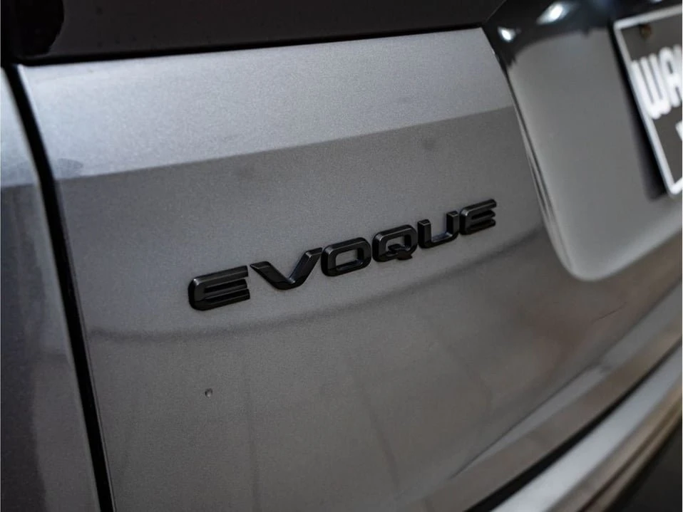 2024 Land Rover Range Rover Evoque 2nd Gen - Image 19 of 20