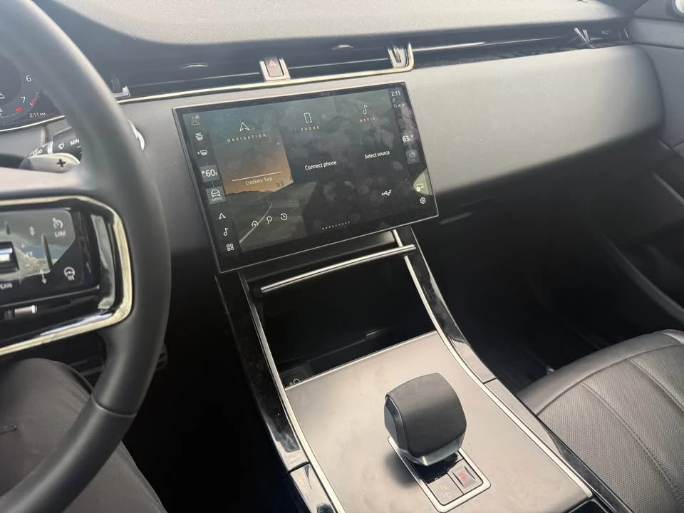 2024 Land Rover Range Rover Evoque 2nd Gen - Image 11 of 13