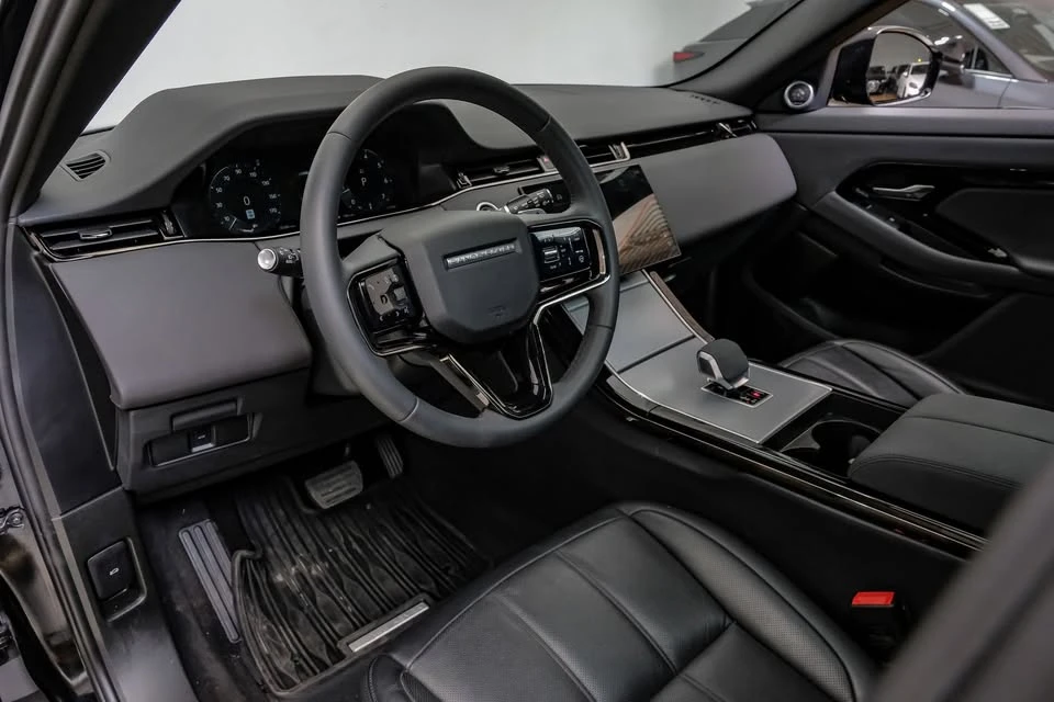 2024 Land Rover Range Rover Evoque 2nd Gen - Image 7 of 20