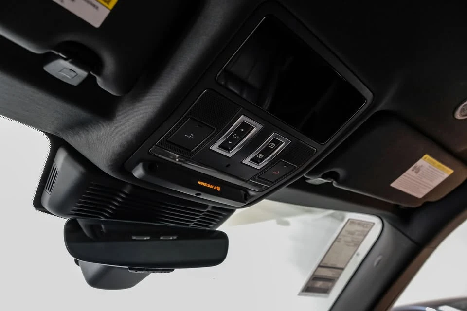 2024 Land Rover Range Rover Evoque 2nd Gen - Image 2 of 19