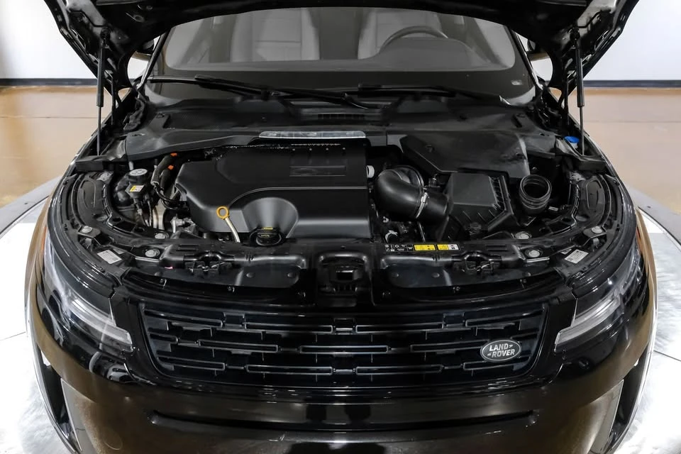 2024 Land Rover Range Rover Evoque 2nd Gen - Image 12 of 20