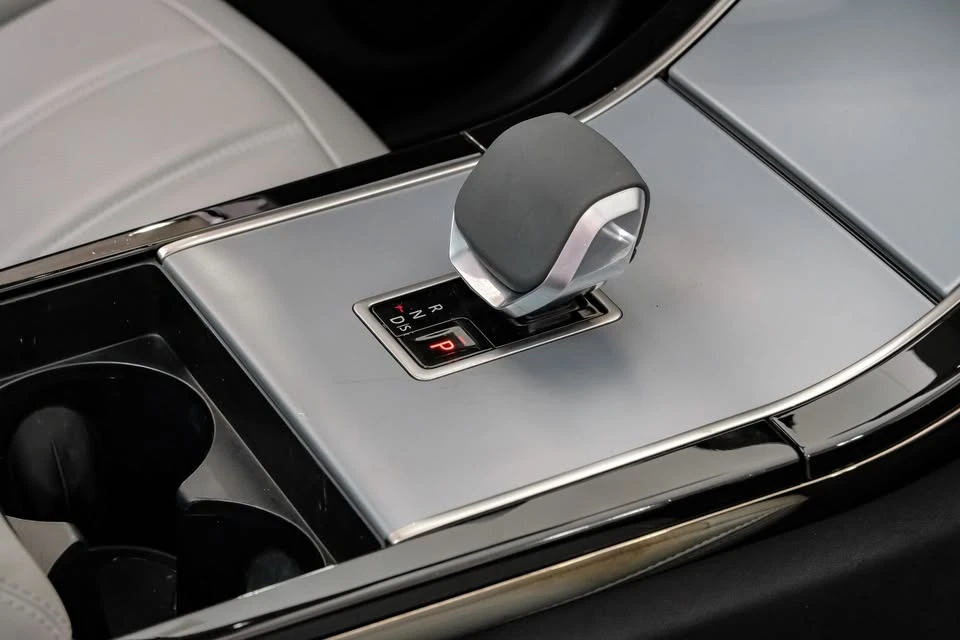 2024 Land Rover Range Rover Evoque 2nd Gen - Image 20 of 20