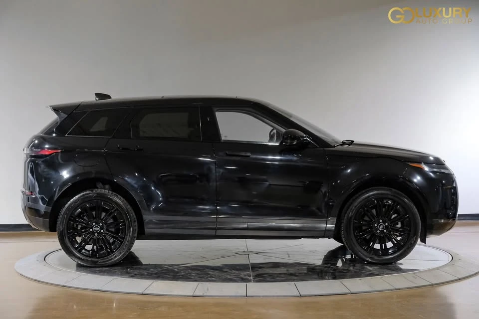 2024 Land Rover Range Rover Evoque 2nd Gen - Image 19 of 20