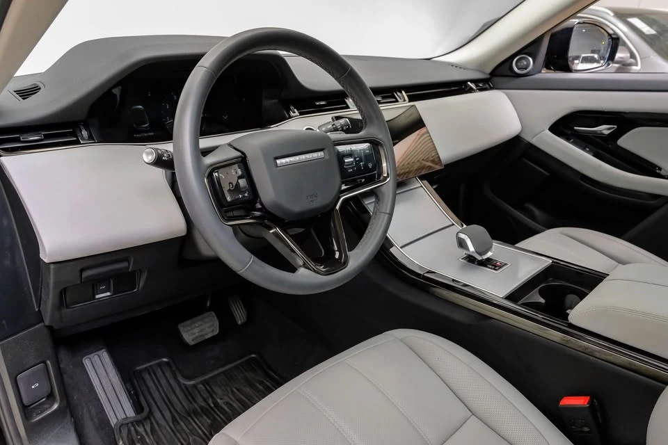 2024 Land Rover Range Rover Evoque 2nd Gen - Image 4 of 20