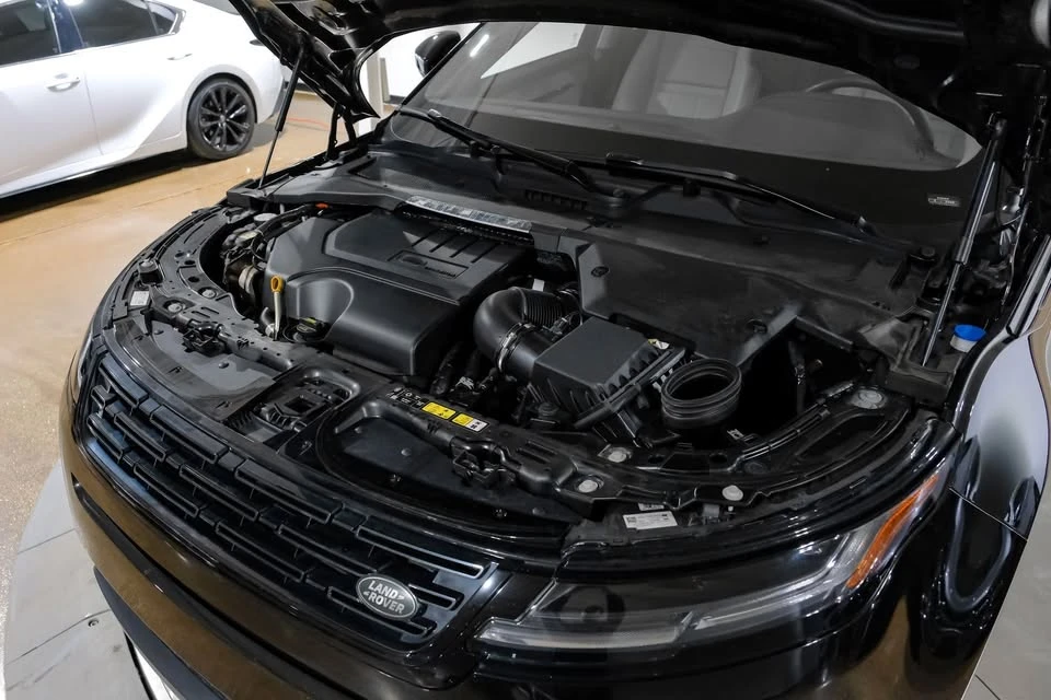 2024 Land Rover Range Rover Evoque 2nd Gen - Image 9 of 20