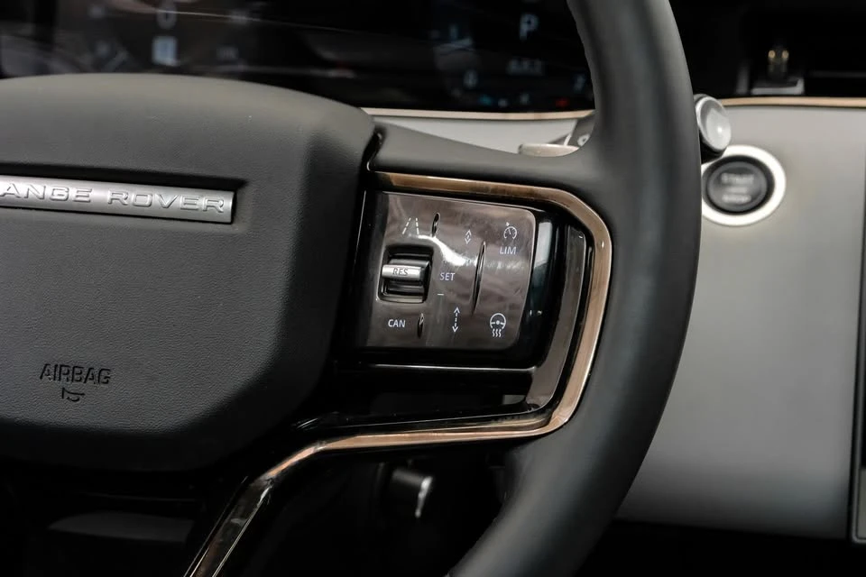 2024 Land Rover Range Rover Evoque 2nd Gen - Image 10 of 20