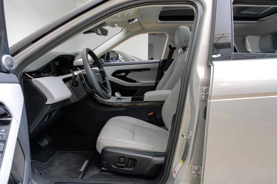 2024 Land Rover Range Rover Evoque 2nd Gen - Image 5 of 20