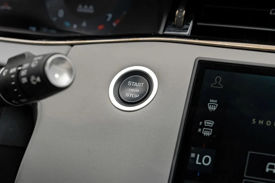 2024 Land Rover Range Rover Evoque 2nd Gen - Image 4 of 20