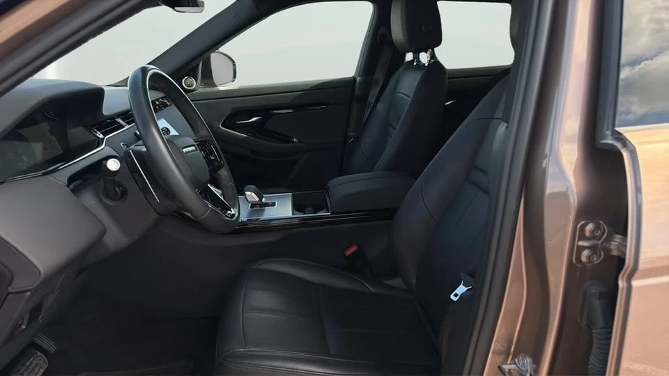2024 Land Rover Range Rover Evoque 2nd Gen - Image 17 of 20