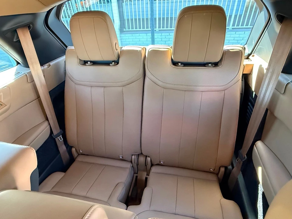 2024 Land Rover Range Rover L460 - Image 10 of 12