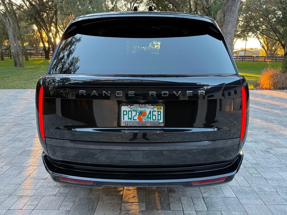 2024 Land Rover Range Rover L460 - Image 8 of 12