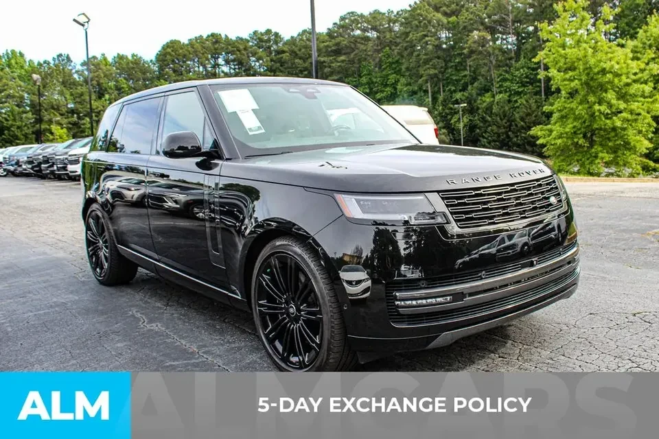 2024 Land Rover Range Rover L460 - Image 3 of 20