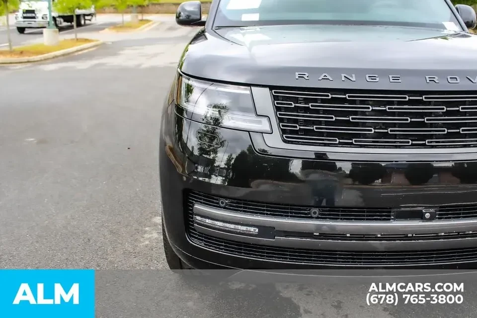 2024 Land Rover Range Rover L460 - Image 11 of 20