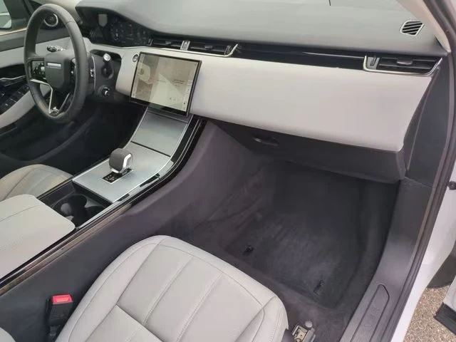 2024 Land Rover Range Rover L460 - Image 8 of 11