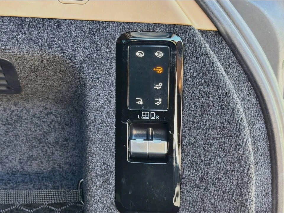2024 Land Rover Range Rover L460 - Image 12 of 20