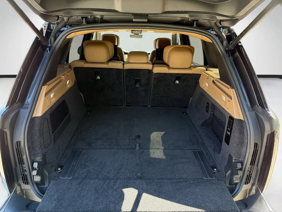 2024 Land Rover Range Rover L460 - Image 11 of 20