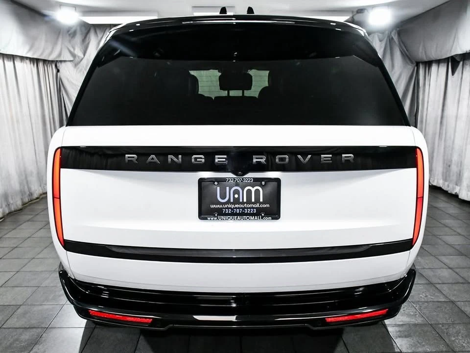 2024 Land Rover Range Rover L460 - Image 5 of 20