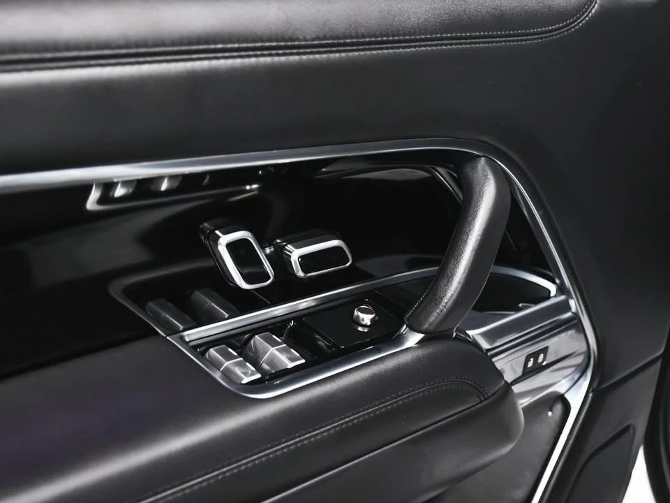 2024 Land Rover Range Rover L460 - Image 10 of 20
