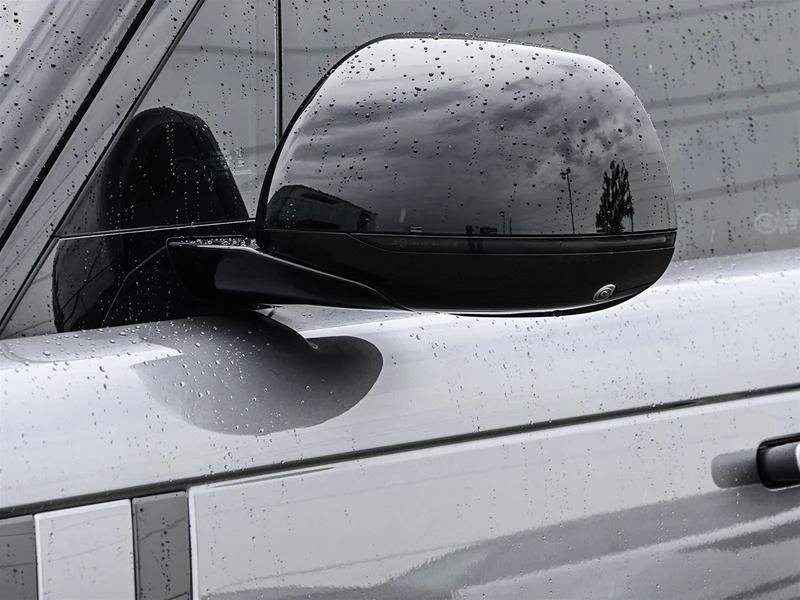 2024 Land Rover Range Rover L460 - Image 3 of 10