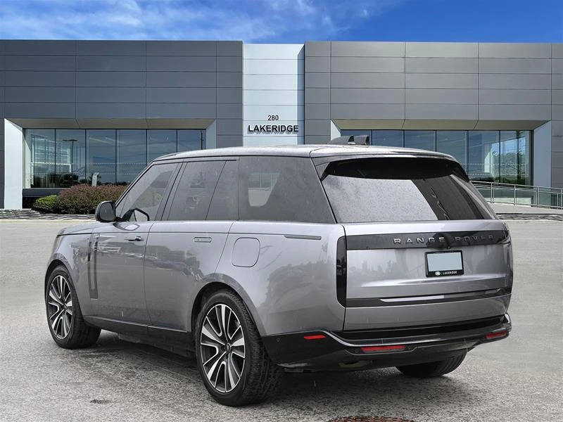 2024 Land Rover Range Rover L460 - Image 8 of 10