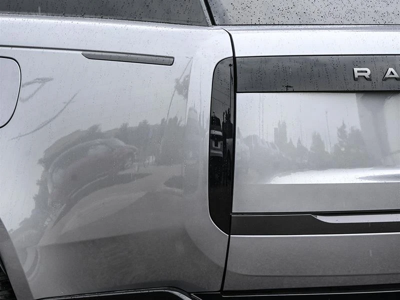 2024 Land Rover Range Rover L460 - Image 7 of 10