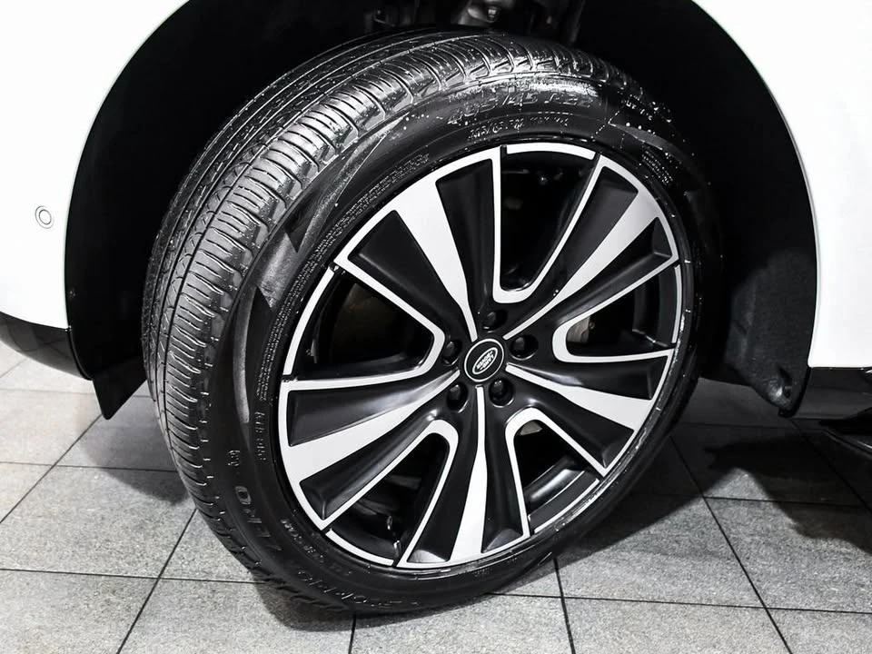 2024 Land Rover Range Rover L460 - Image 7 of 20