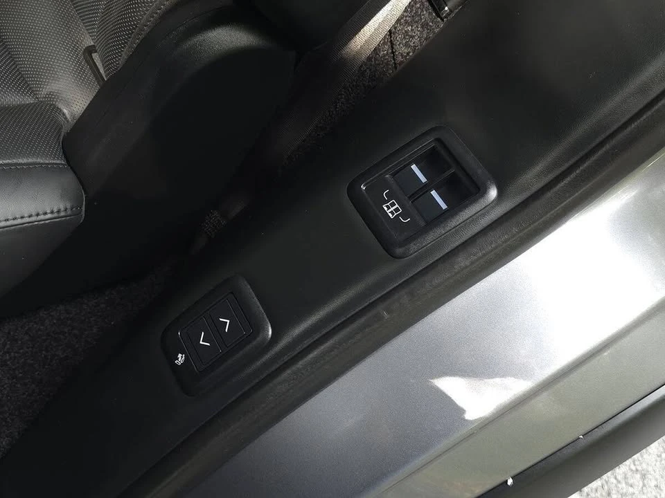 2024 Land Rover Range Rover L460 - Image 15 of 20