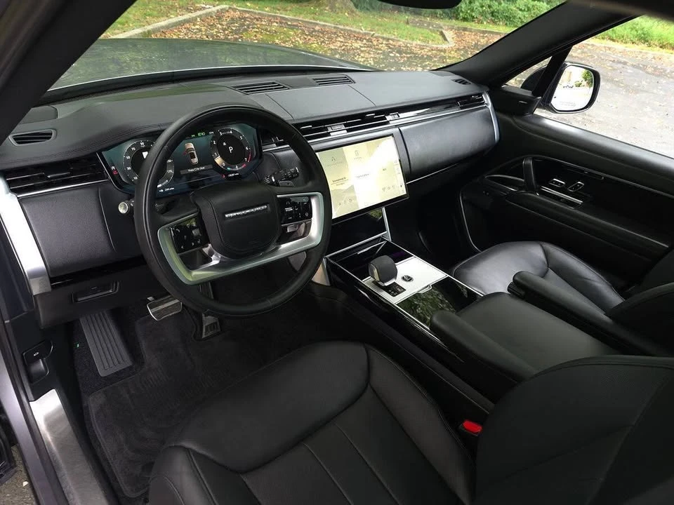 2024 Land Rover Range Rover L460 - Image 2 of 20