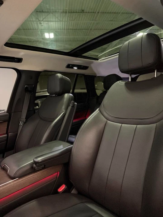 2024 Land Rover Range Rover L460 - Image 9 of 20