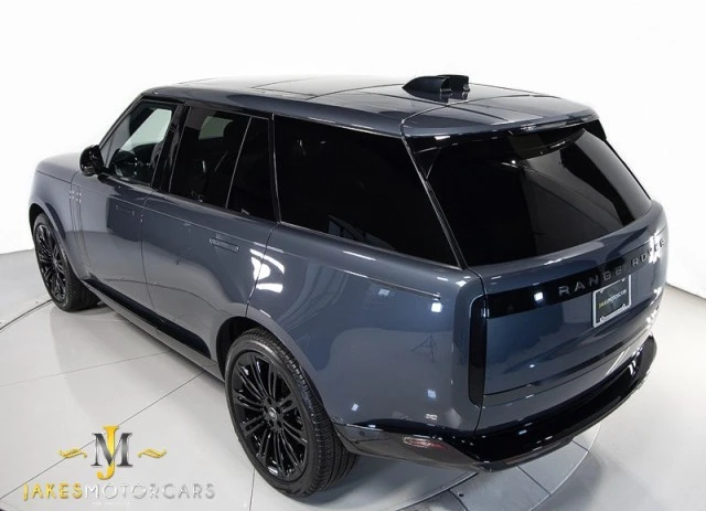 2024 Land Rover Range Rover L460 - Image 7 of 21