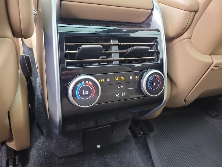 2024 Land Rover Range Rover L460 - Image 16 of 19