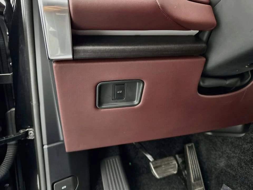 2024 Land Rover Range Rover L460 - Image 10 of 20